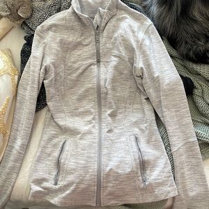 Barely Worn! Lululemon Define Jacket Size 8